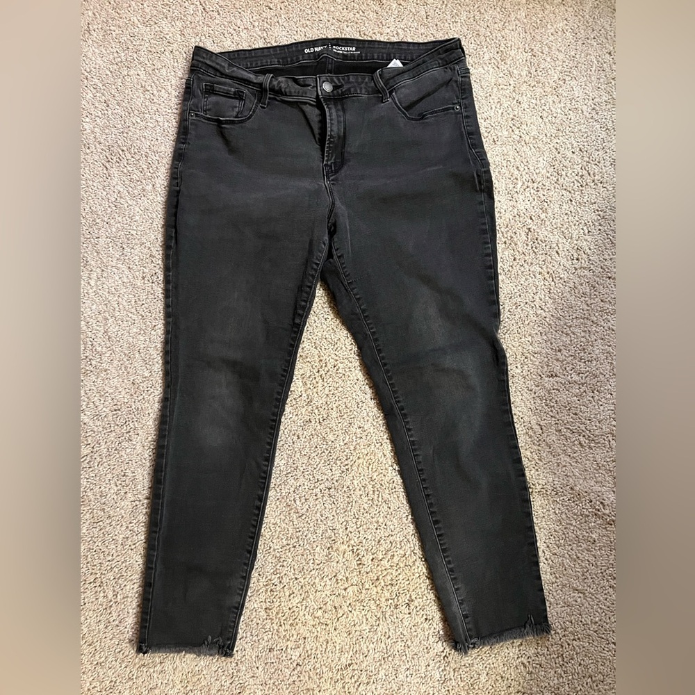 **SOLD***OLD NAVY Rockstar Jeans
